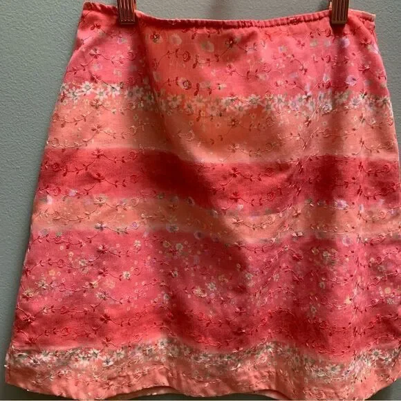 Vintage Floral Skirt Size Medium - Picture 3 of 5